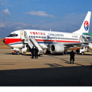 福成航空运输航空快运业稳步发展的原因是什么？